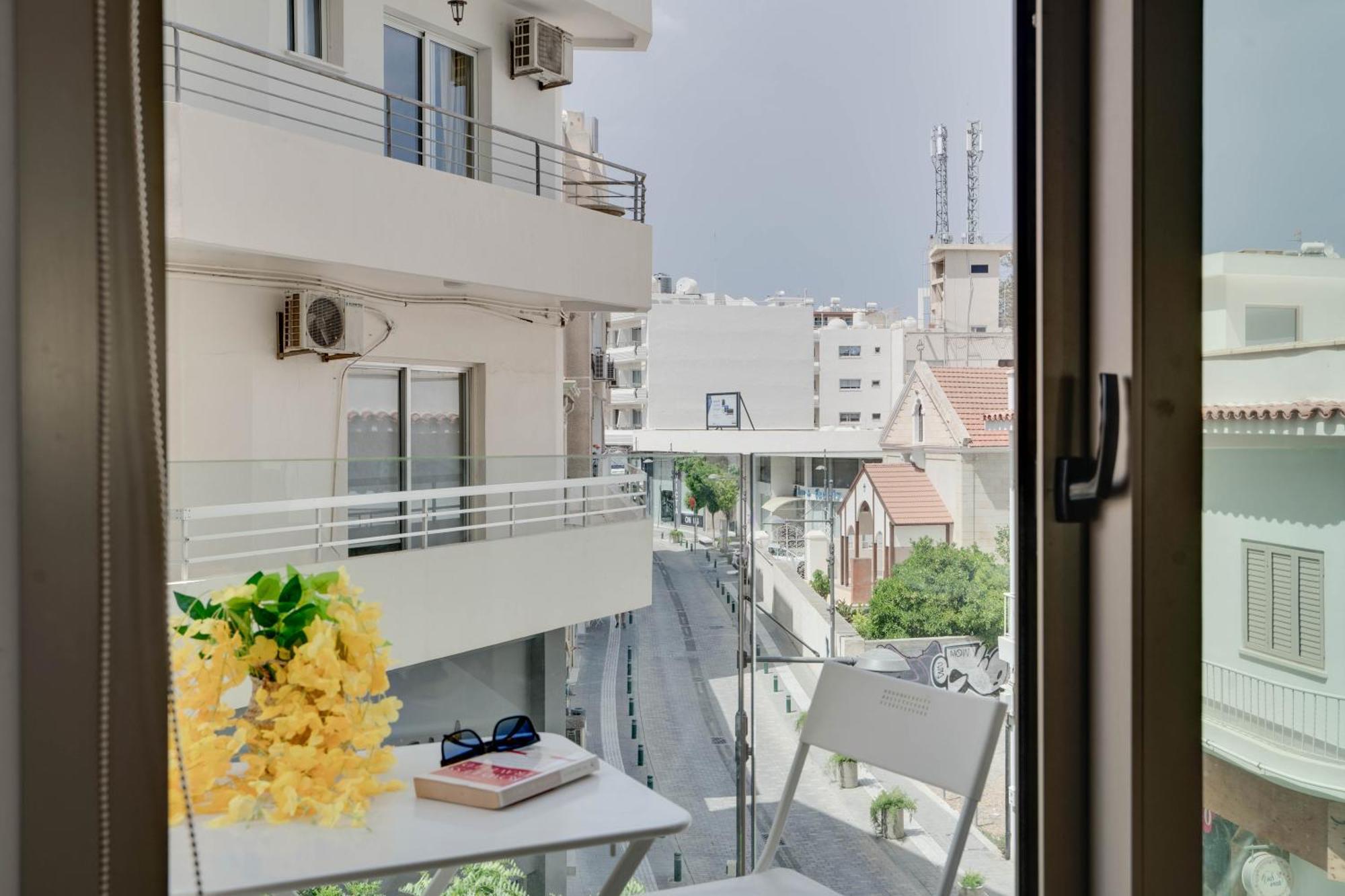 Lemon Paradise City Centre 200M From Beach 拉纳卡 外观 照片